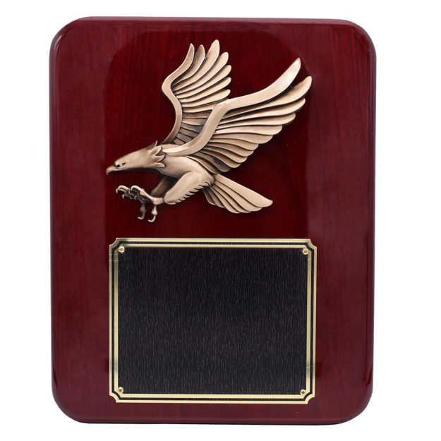 Wood plaque featuring American eagle emblem and black area for engraving